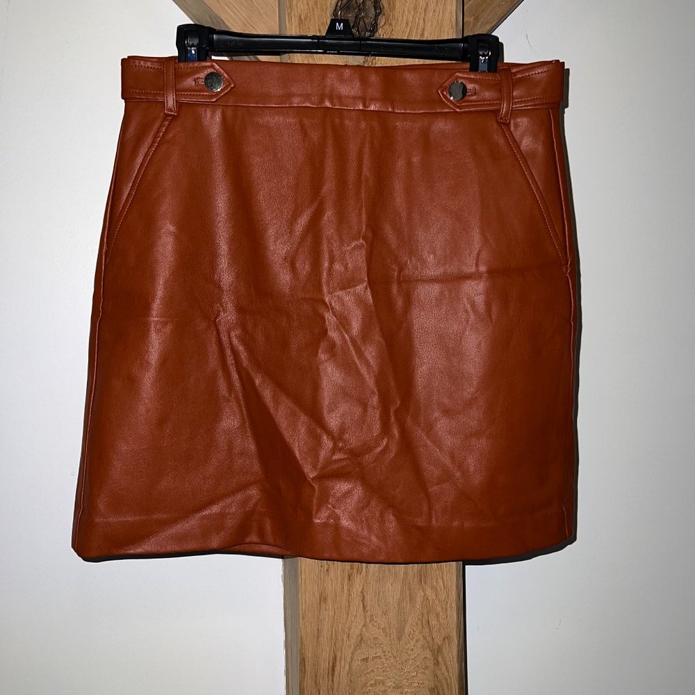 LOFT faux leather mini skirt Sz 10